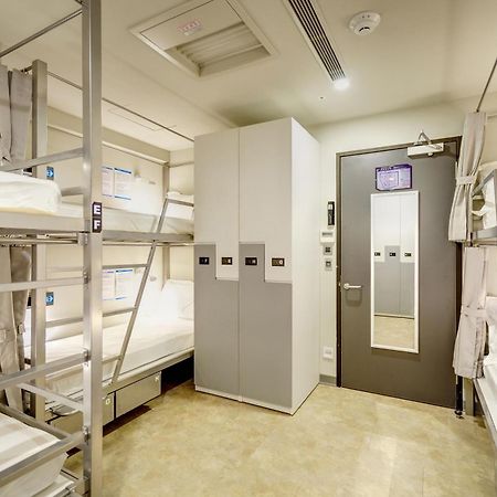 Space Inn Xinyi Taipeh Exterior foto